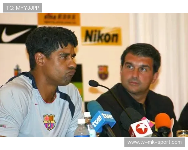 巴萨主席拉波尔塔临危不乱！提前选举力挽狂澜