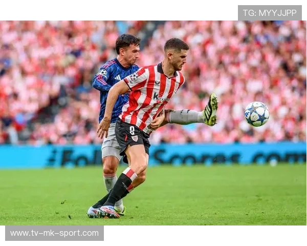 巴黎圣日耳曼边锋跑位：扣球+传中成为日常高频动作